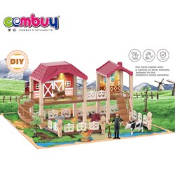 CB904916 CB904917 - Fun Farm Light House with 4 animals randomly
